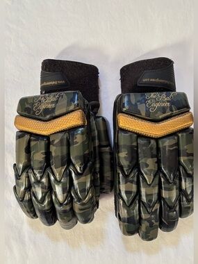 The Bat Engineer Protective Batting Gloves Adult L Pair